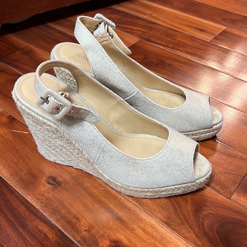 Nine West wedge